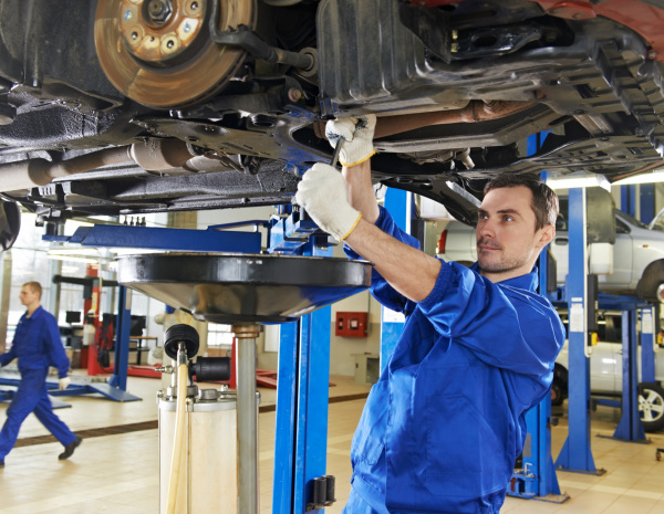 Mechanik nákladných vozidiel – VOLVO